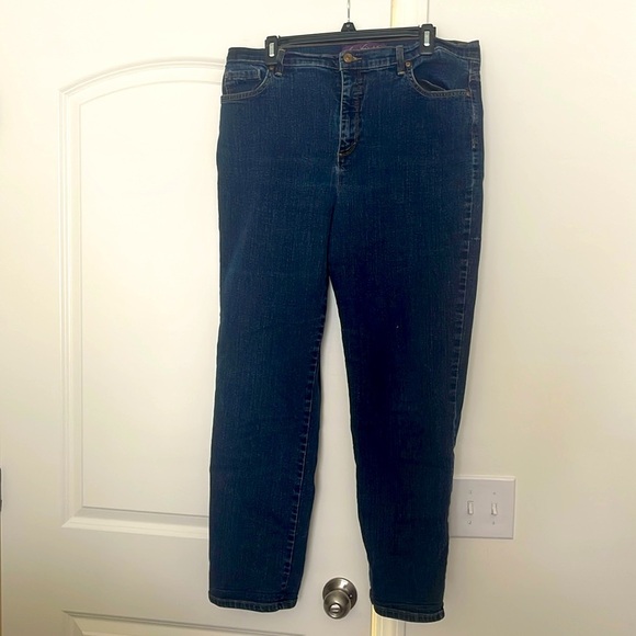 Gloria Vanderbilt Amanda Denim Jeans Size Missy 16 - Picture 1 of 5